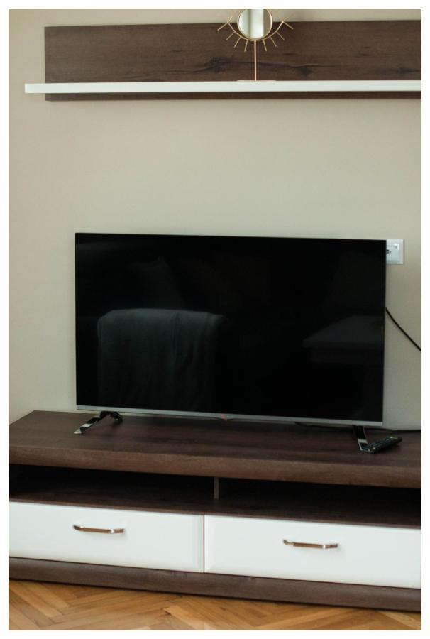 Color 24 Apartament III Сталова Вола Екстериор снимка